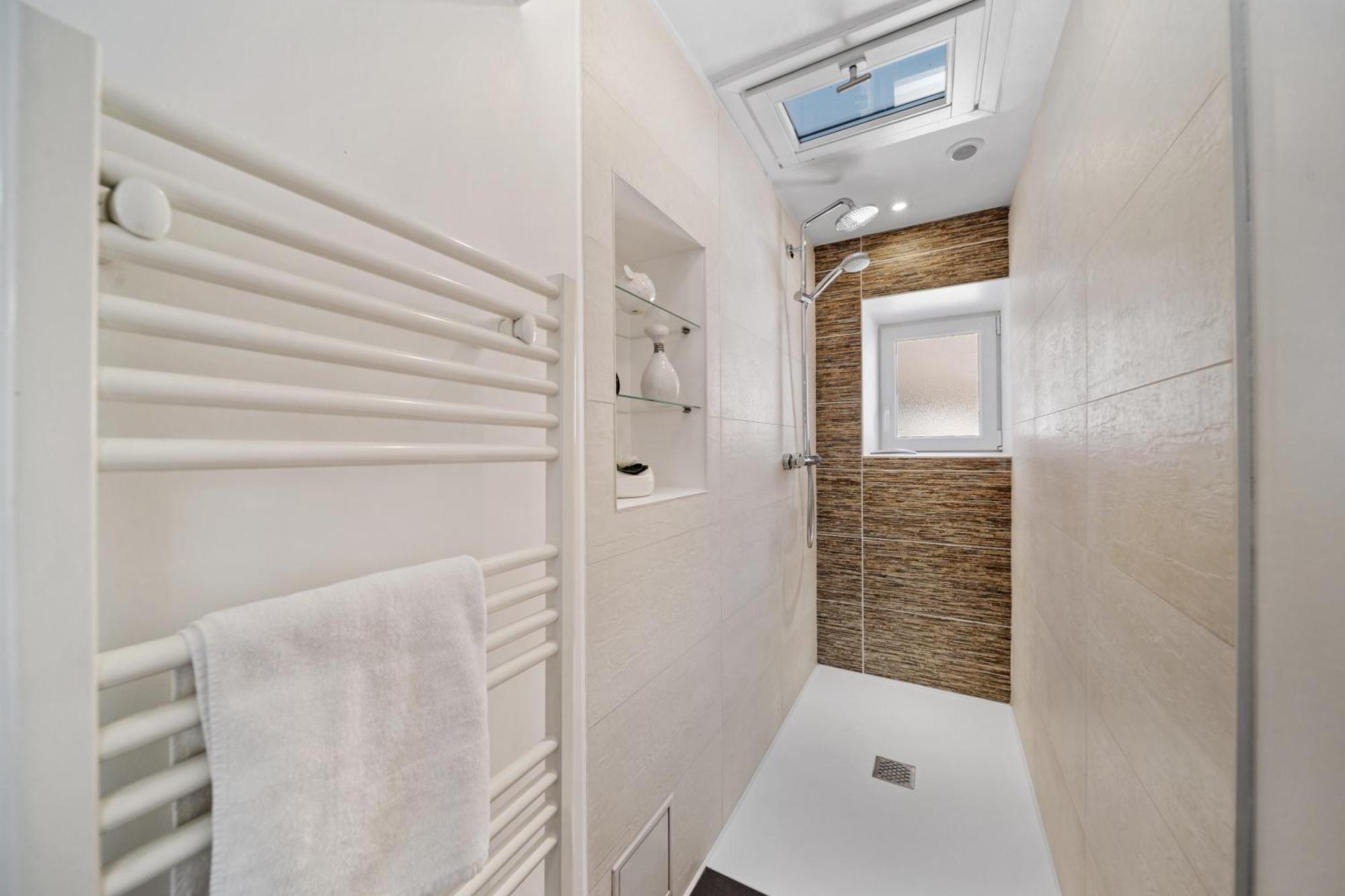 Le Beau Carnot - Appartement En Hypercentre De Beaune Beaune (Cote d'Or) Exterior foto